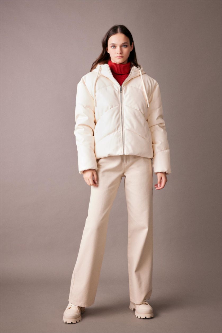 نساء حجري فاتح قمصلة جلد صناعي قصة عادية بغطاء للرأس مقاوم للماء