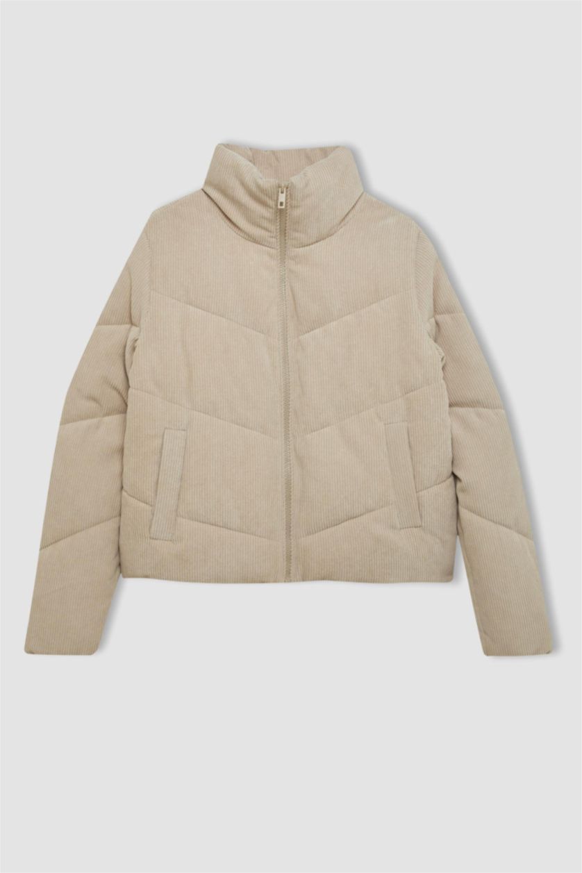 Kadın Kum Su İtici Regular Kalıp Dik Yaka Cep İçi Polarlı Fermuar Kapamalı Cepli Kadife Mont