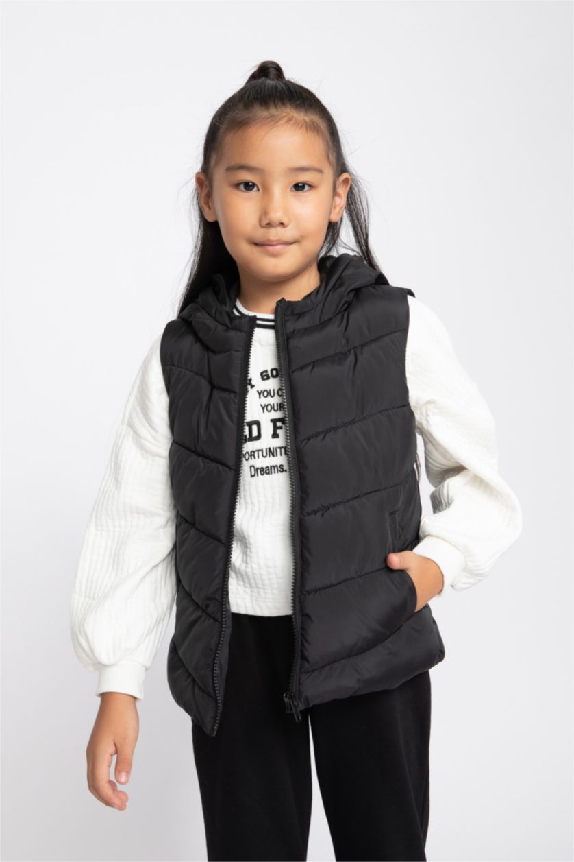 GIRLS & TEENS Black Girl Water Repellent Hooded Puffer Vest
