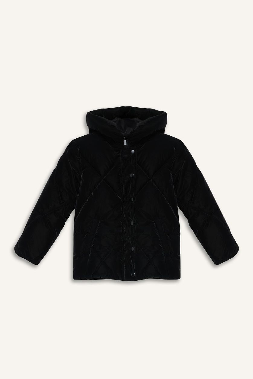Kız Çocuk - Genç Kız Siyah Kapüşonlu Fermuarlı Çıtçıtlı Kapitoneli Mont Kız Çocuk