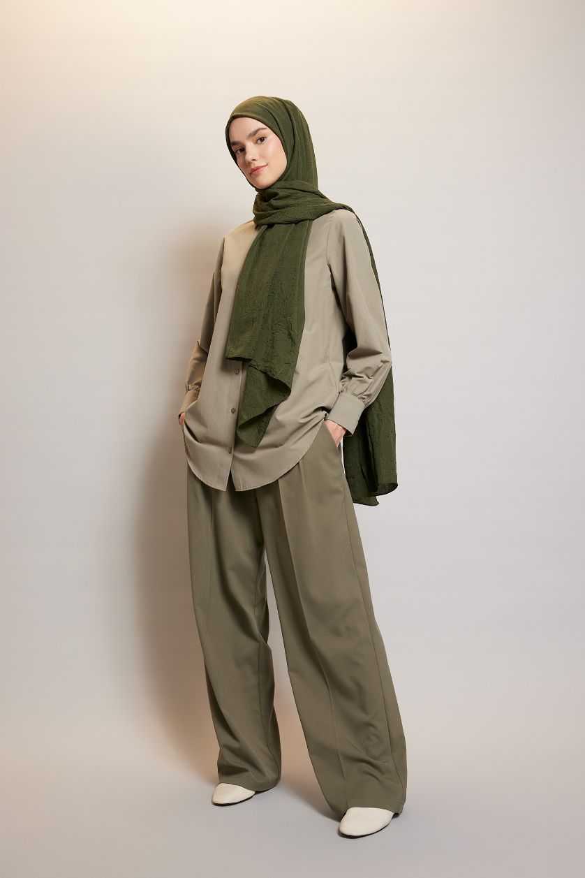 WOMAN Khaki Woman Crepe Shawl