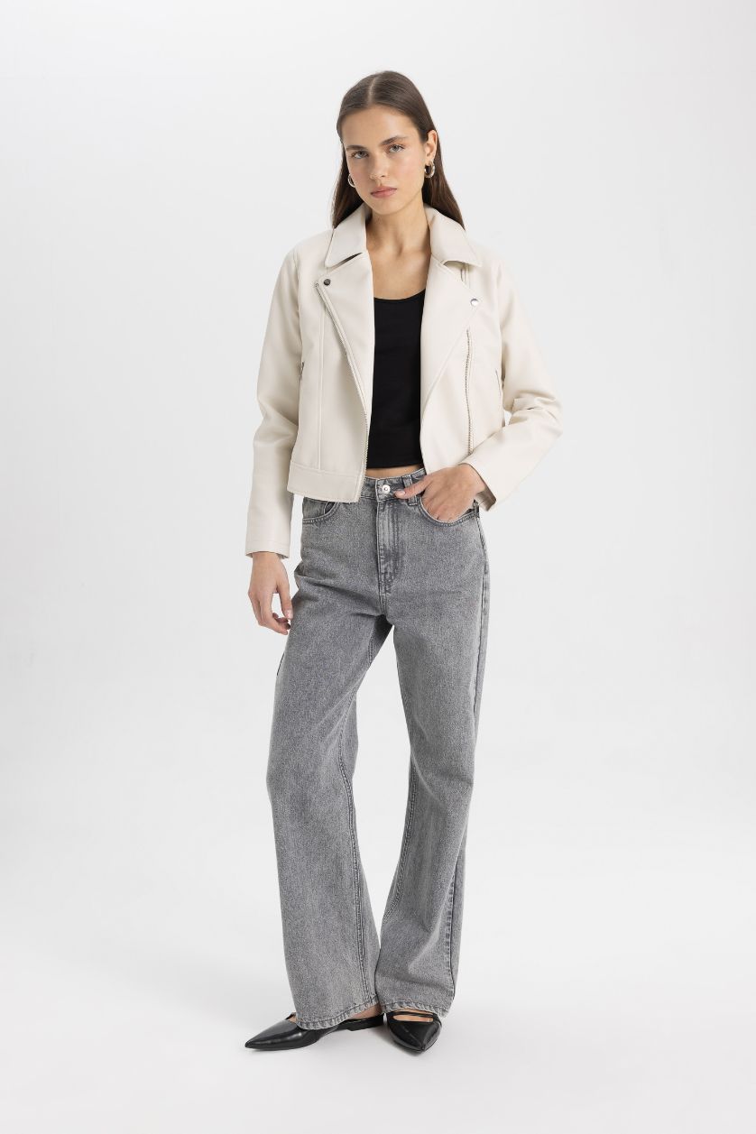 Kadın Kum Su İtici Kruvaze Yaka Fermuar Kapamalı Cepli Mevsimlik Suni Deri Ceket Mont