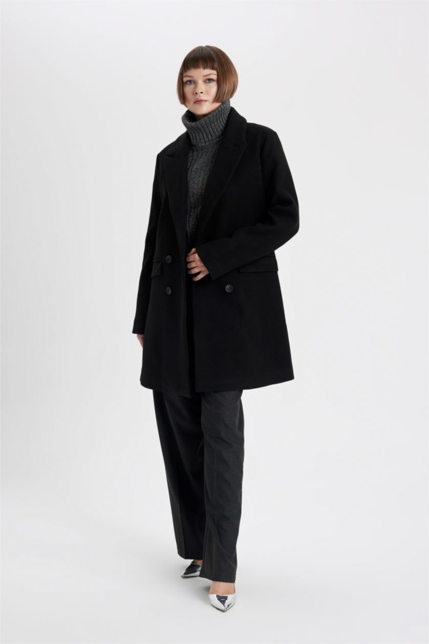 نساء أسود كوت جوخ قصة عادية