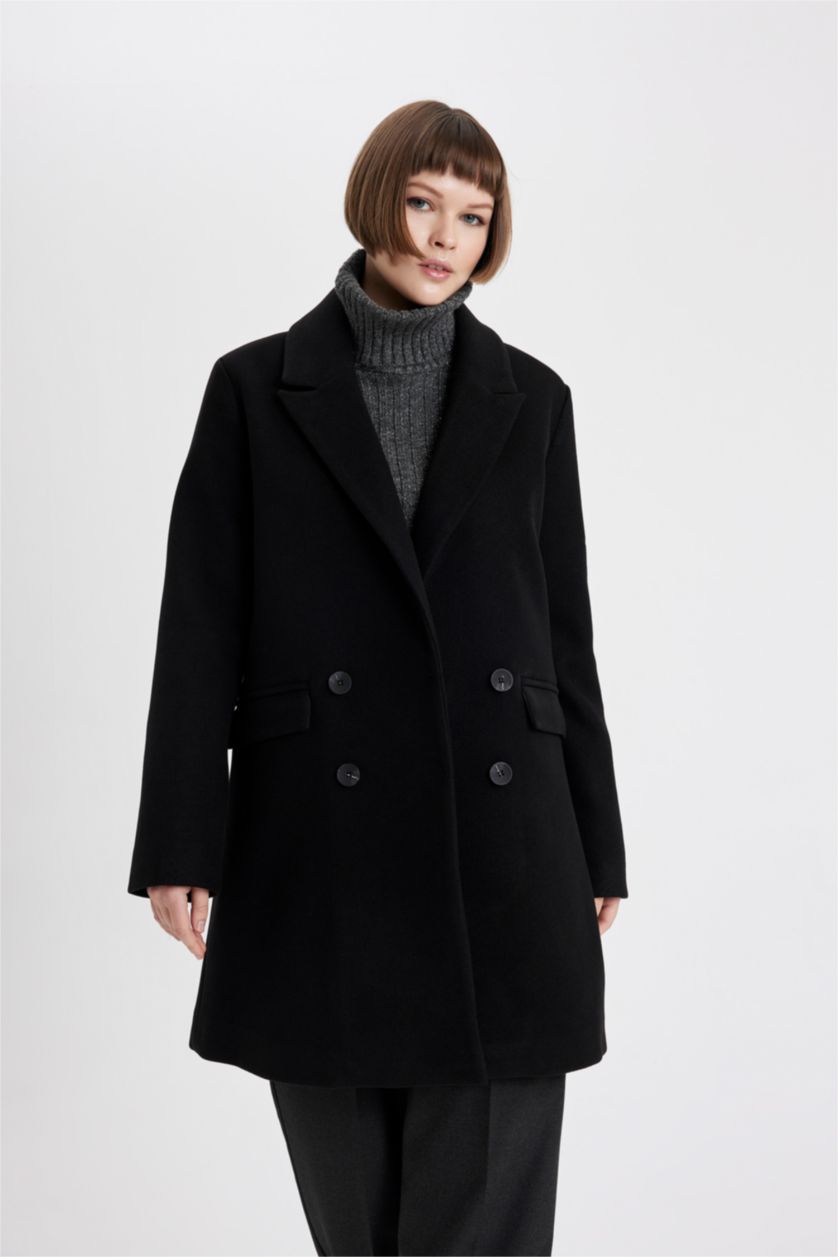 نساء أسود كوت جوخ قصة عادية