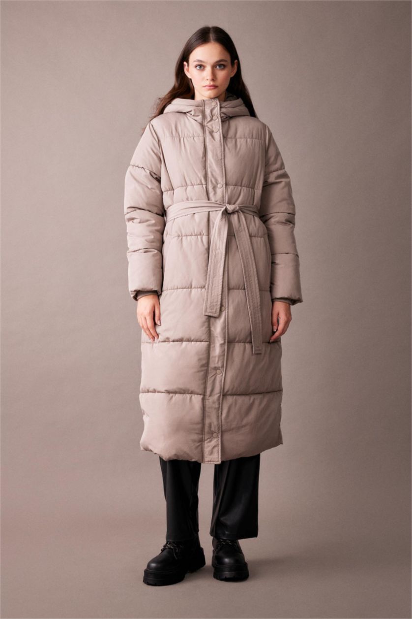 Woman Beige Hooded Long Puffer Jacket with Belt