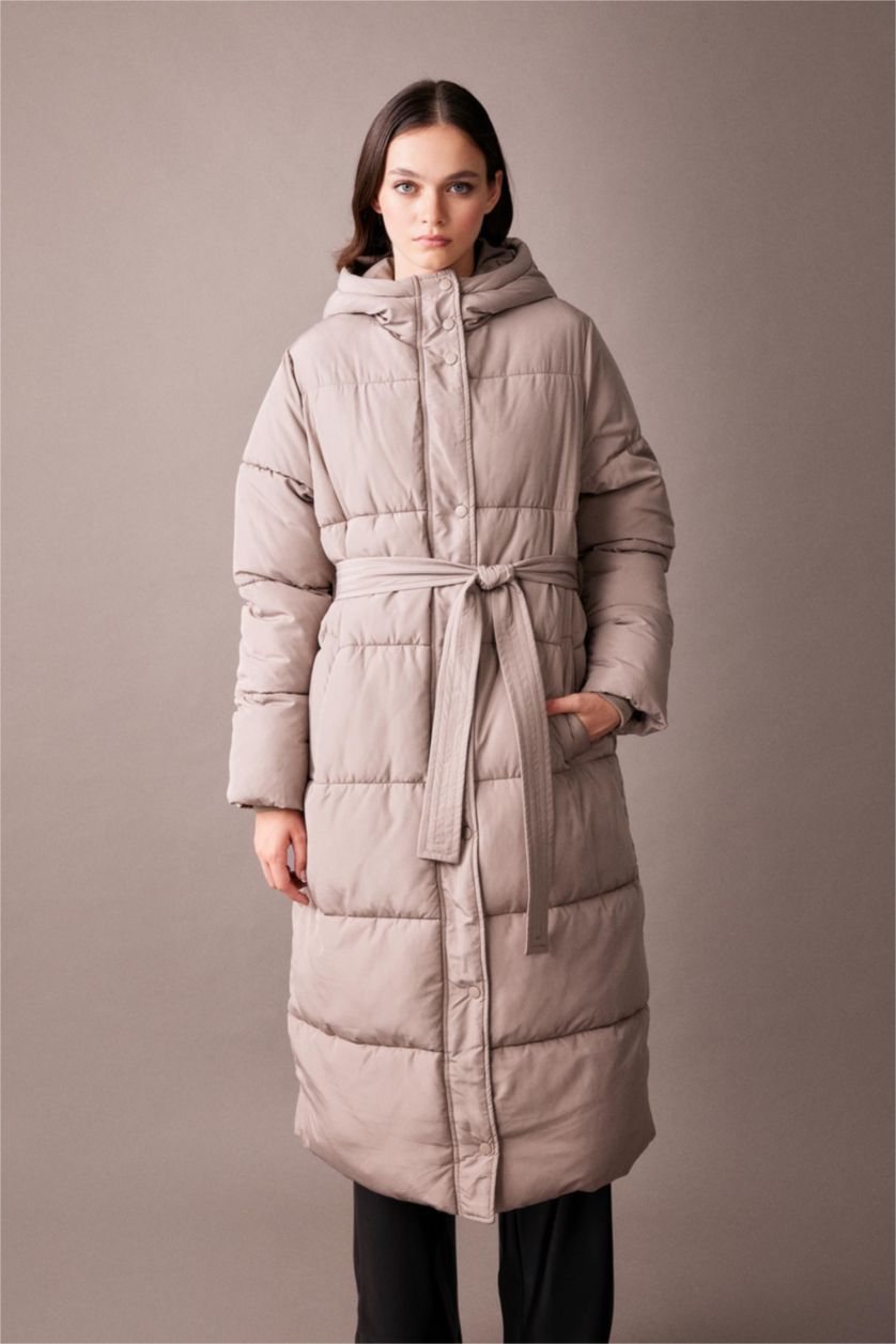 Woman Beige Hooded Long Puffer Jacket with Belt