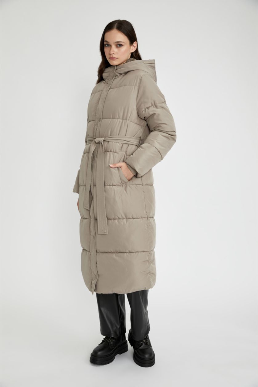 Woman Beige Hooded Long Puffer Jacket with Belt
