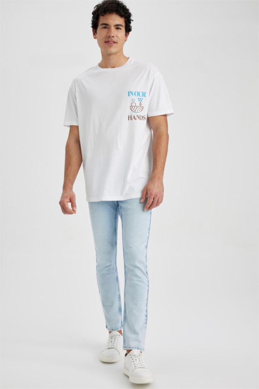 MAN White Regular Fit Short Sleeve T-Shirt