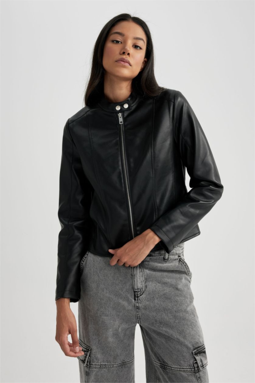 نساء أسود قمصلة جلد صناعي قصة عادية مقاوم للماء