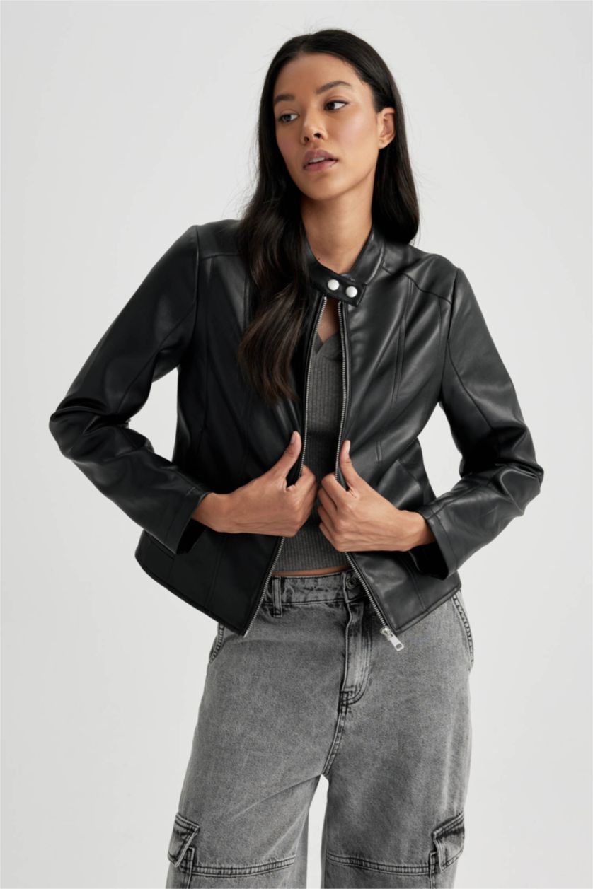 نساء أسود قمصلة جلد صناعي قصة عادية مقاوم للماء