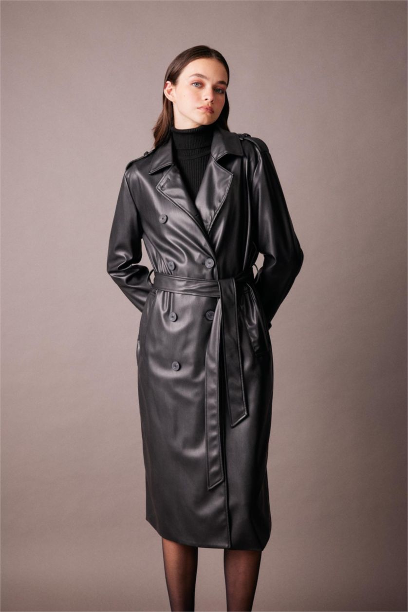 Kadın Siyah Su Geçirmez Regular Fıt Suni Deri Trençkot