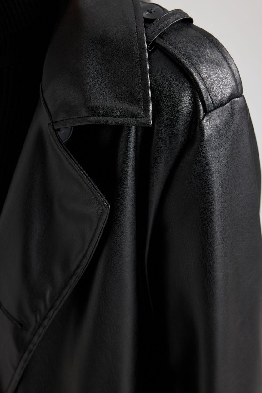 Kadın Siyah Su Geçirmez Regular Fıt Suni Deri Trençkot