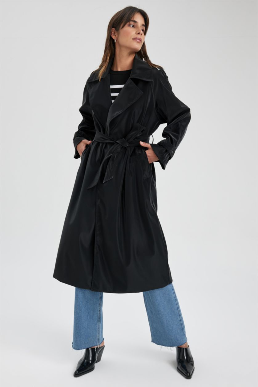 WOMAN Black Trenchcoat