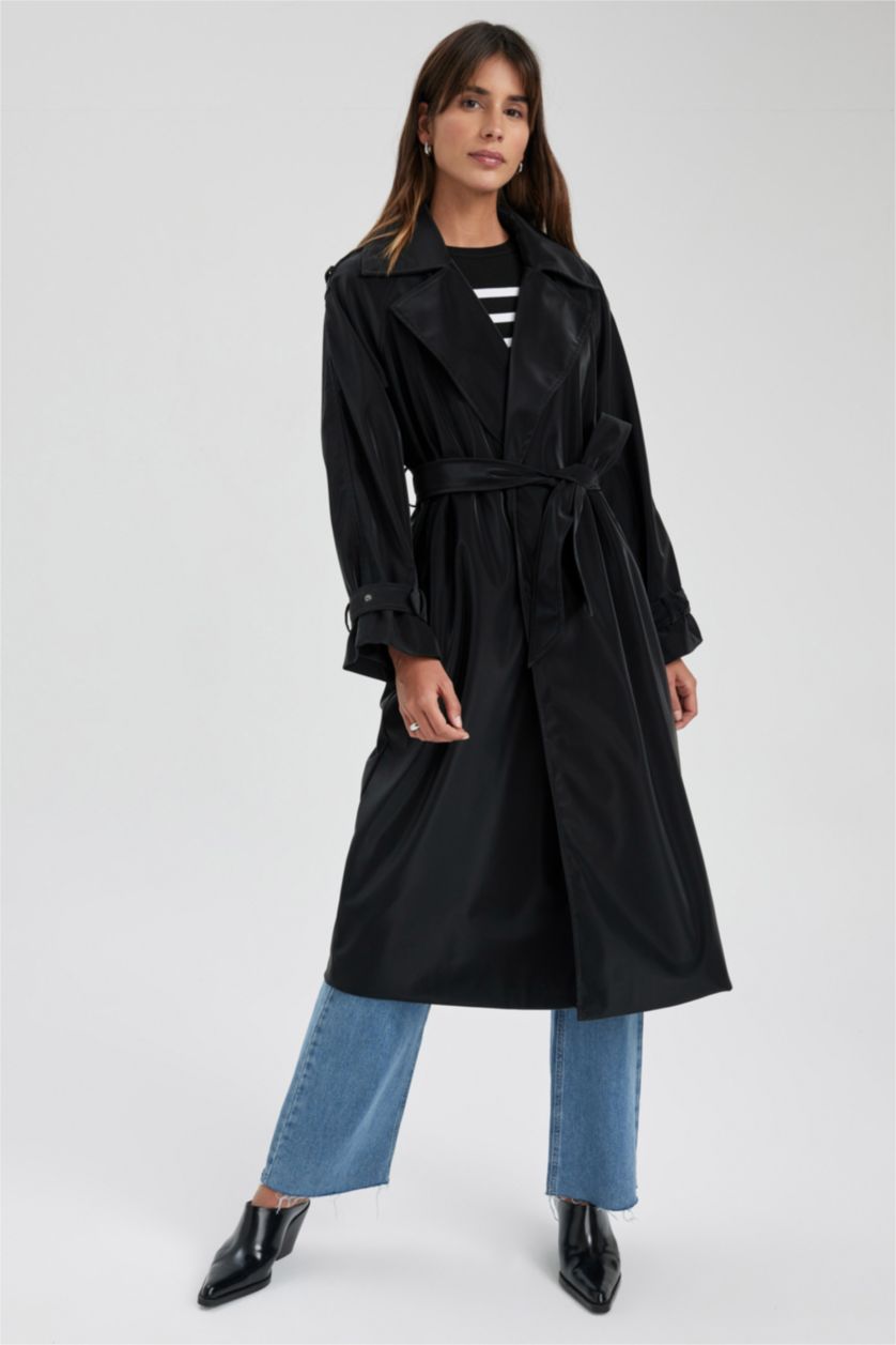 WOMAN Black Trenchcoat