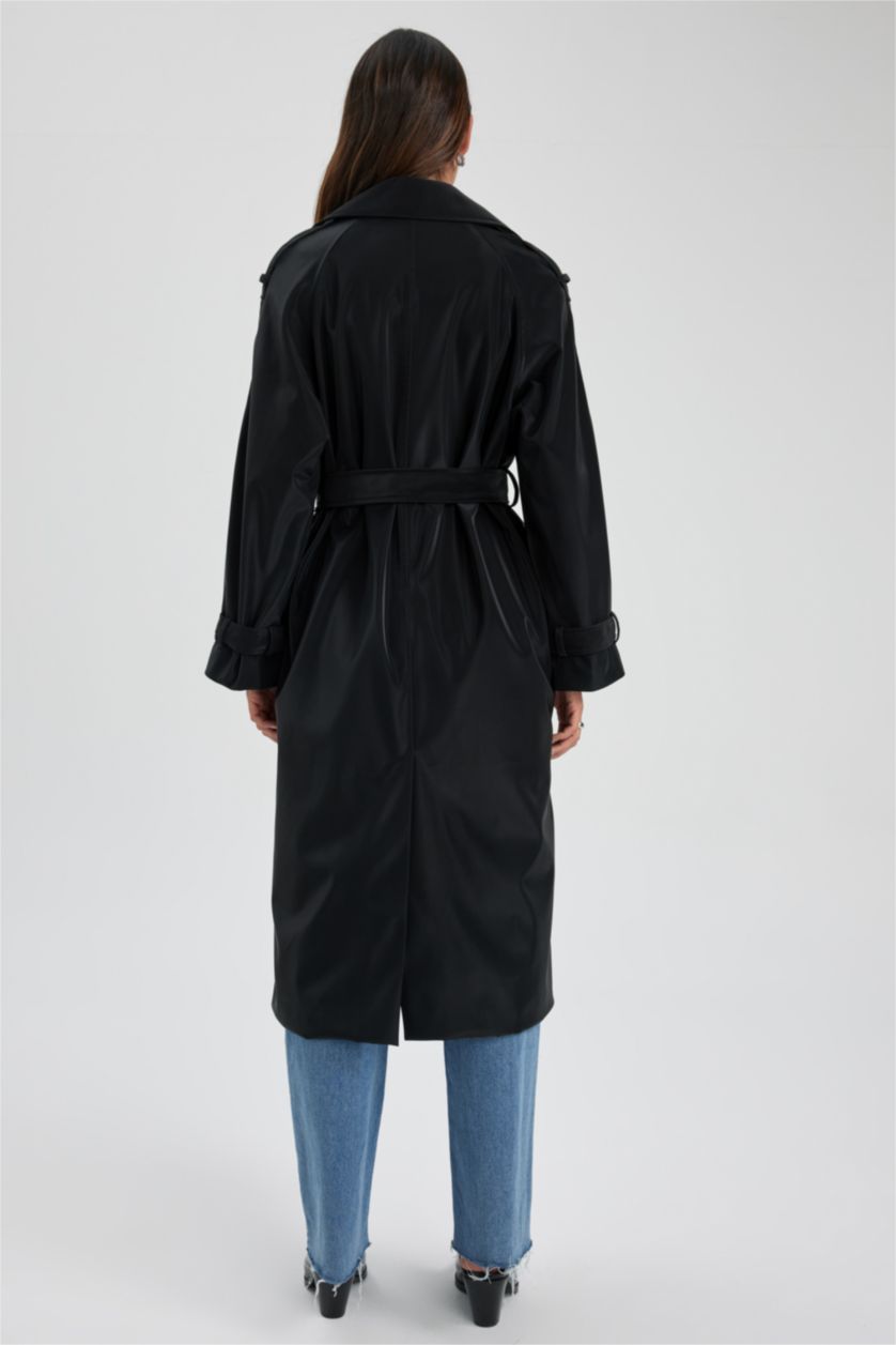 WOMAN Black Trenchcoat