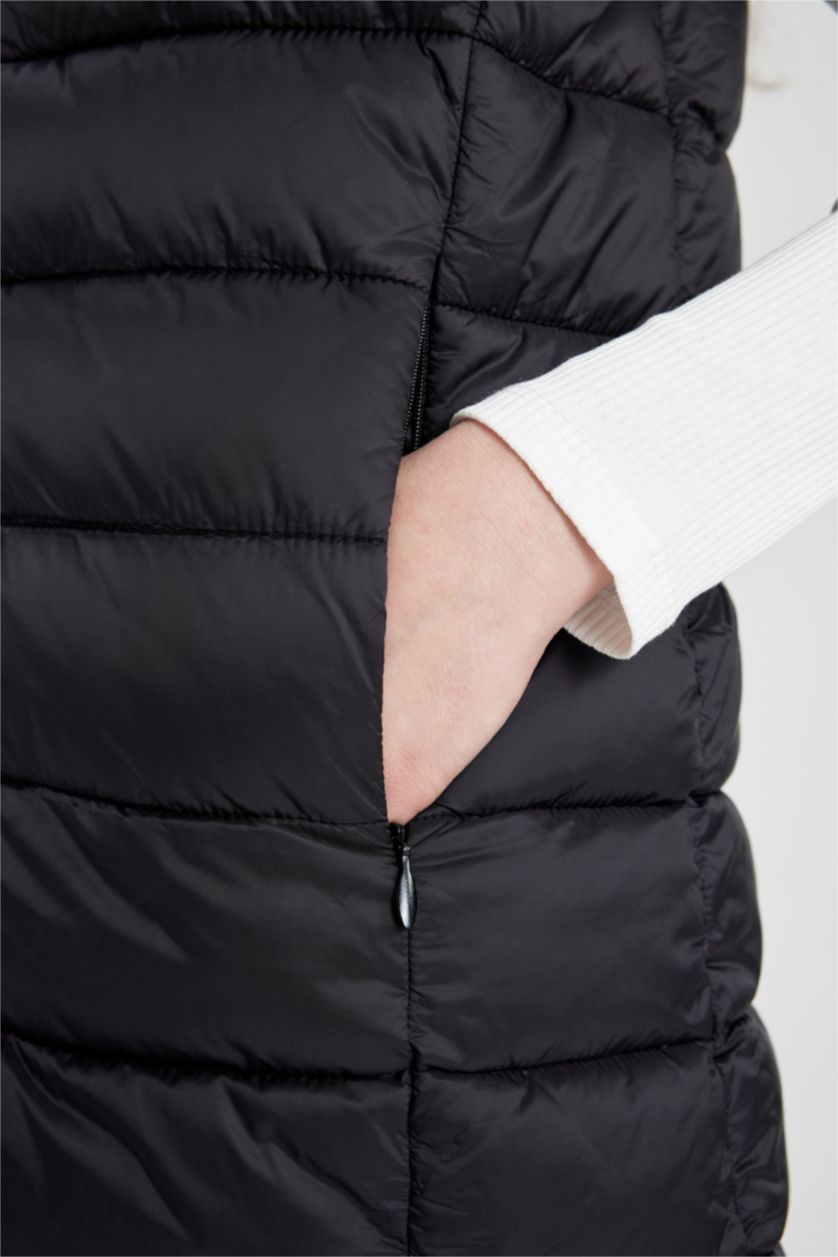 Kadın Siyah Su Geçirmez Yelek