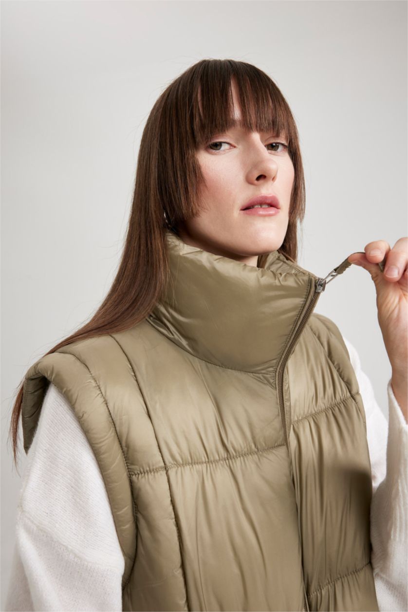 WOMAN Khaki Waterproof Vest