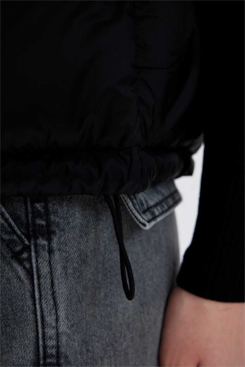 Женщины Черный Дутый жилет водоотталкивающий сохраняет тепло с воротником на молнии