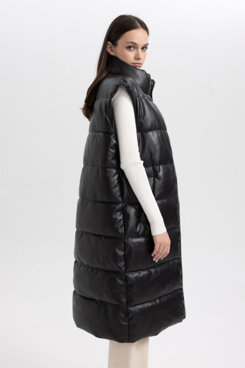 Kadın Siyah Su İtici Oversize Geniş Kalıp Dik Yaka Suni Deri Uzun Şişme Yelek