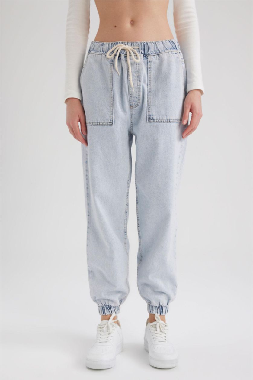 Woman Light Blue Cargo Jogger Jeans
