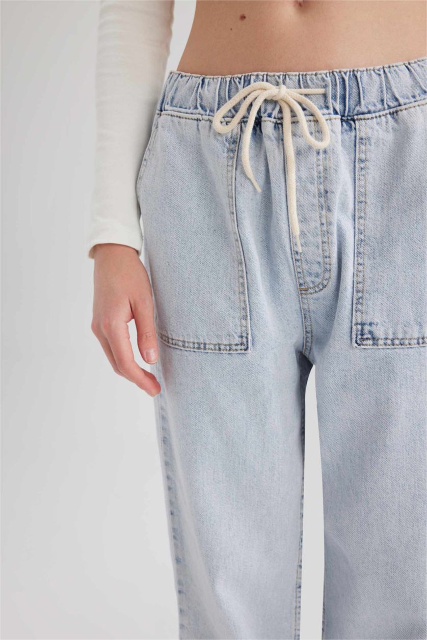 Woman Light Blue Cargo Jogger Jeans