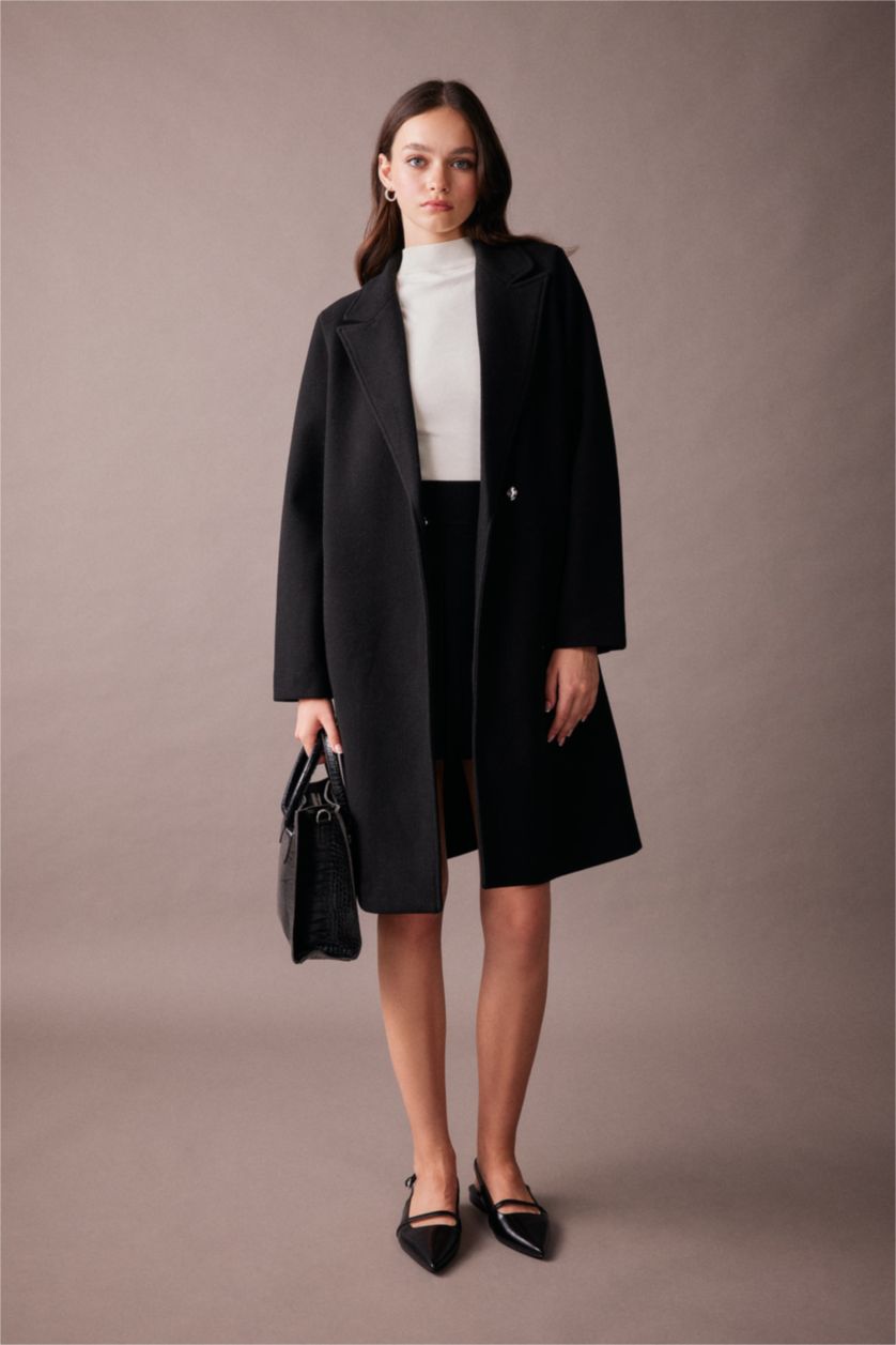 WOMAN Black Cachet
