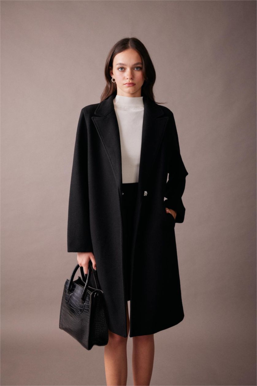 WOMAN Black Cachet