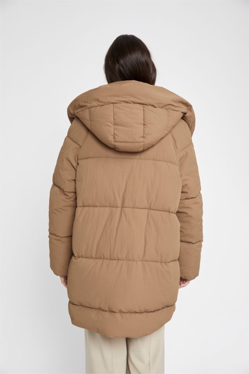 Woman Camel Waterproof Relax Fit Hooded Puffer Jacket