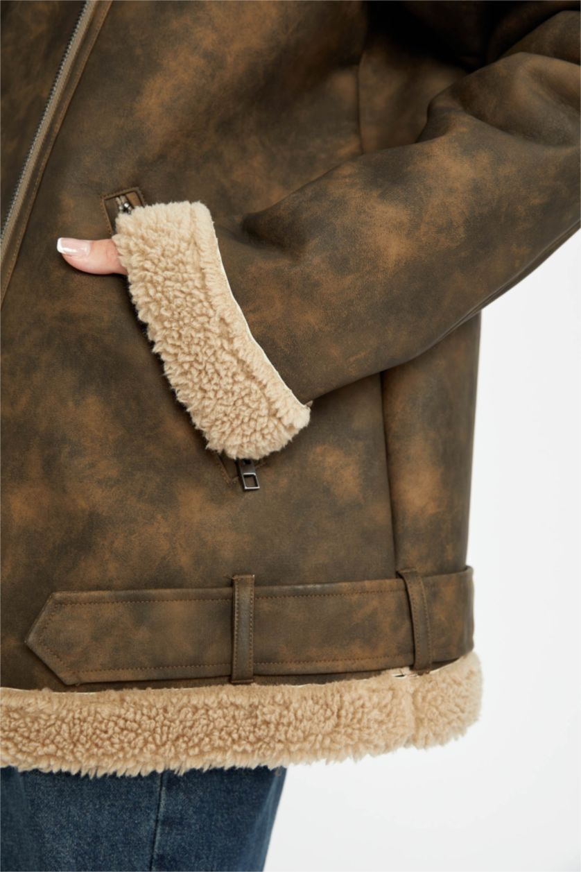 نساء بني قمصلة جلد صناعي قصة مريحة بفرو صناعي مبطن مقاوم للماء