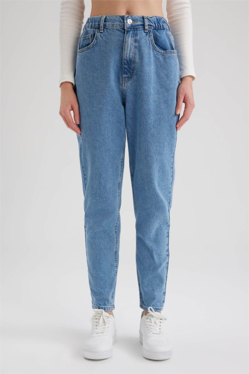 حريمي أزرق فاتح بنطلون جينز موم فيت