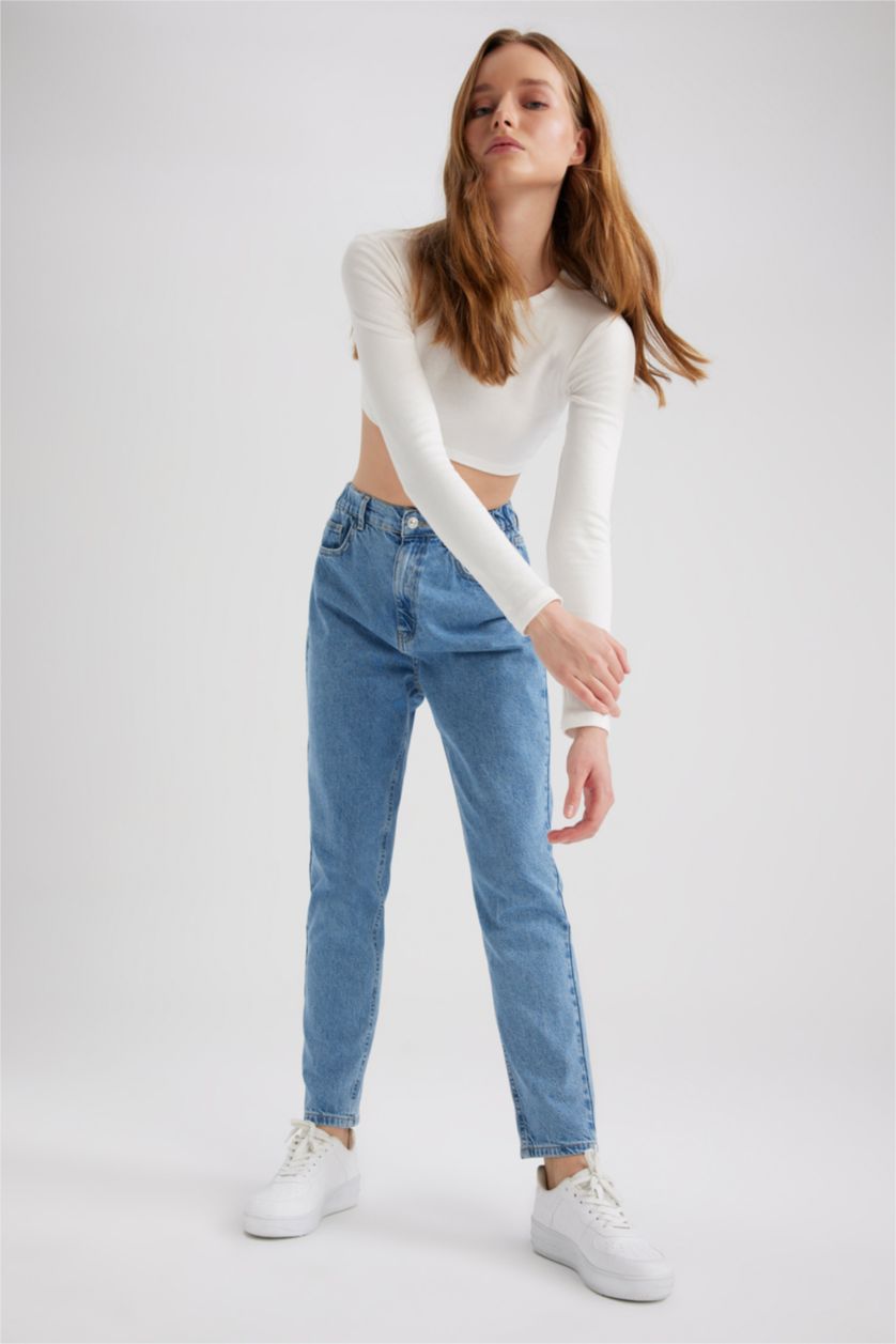 حريمي أزرق فاتح بنطلون جينز موم فيت