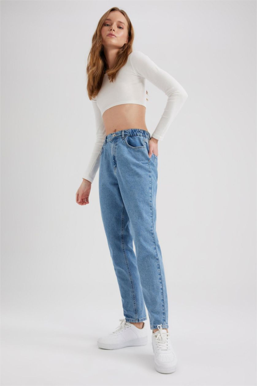 حريمي أزرق فاتح بنطلون جينز موم فيت