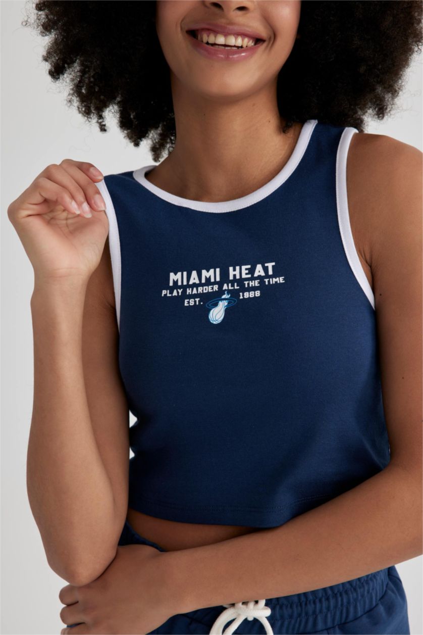 WOMAN Indigo Crop Top Crew Neck Sleeveless Licensed by the NBA Miami Heat Tank Top