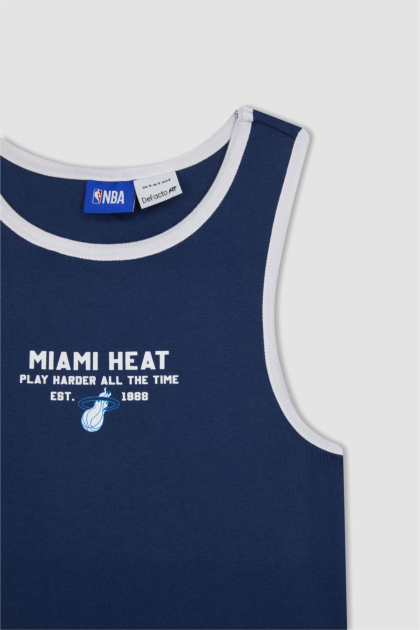 WOMAN Indigo Crop Top Crew Neck Sleeveless Licensed by the NBA Miami Heat Tank Top
