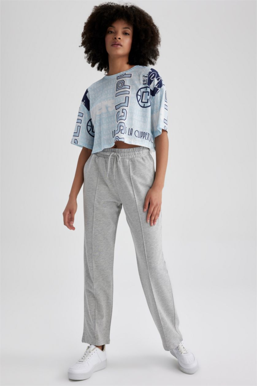 Kadın Ekru DeFactoFit NBA Los Angeles Clippers Oversize Bisiklet Yaka Kısa Kollu Tişört