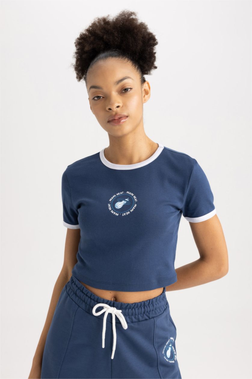 FEMME Indigo T-shirt NBA Milwaukee Bucks en coton à manches courtes et col rond de DeFactoFit