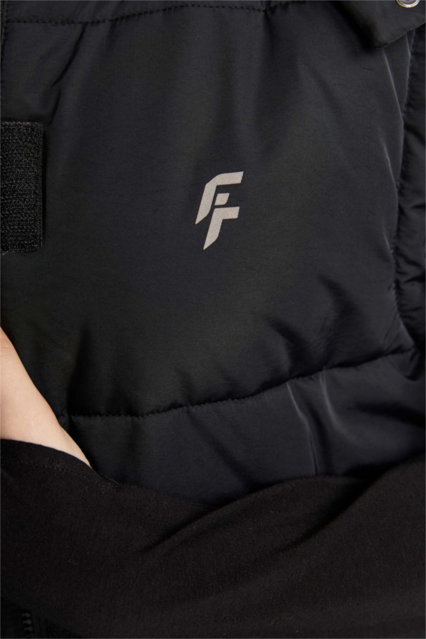 Kadın Siyah DeFactoFit Termometreli Su İtici Sporcu Kapüşonlu Uzun Şişme Yelek