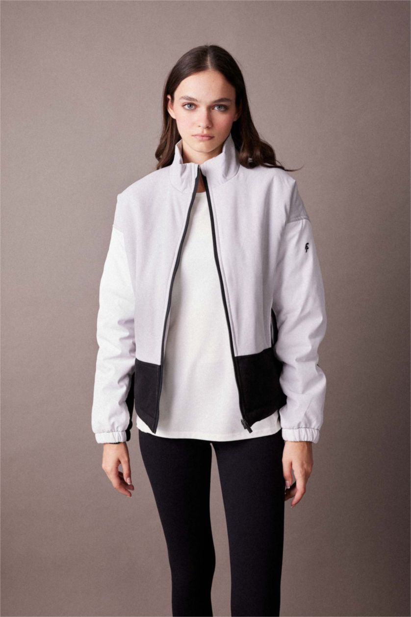 Kadın Açık Gri Fermuarlı Mont