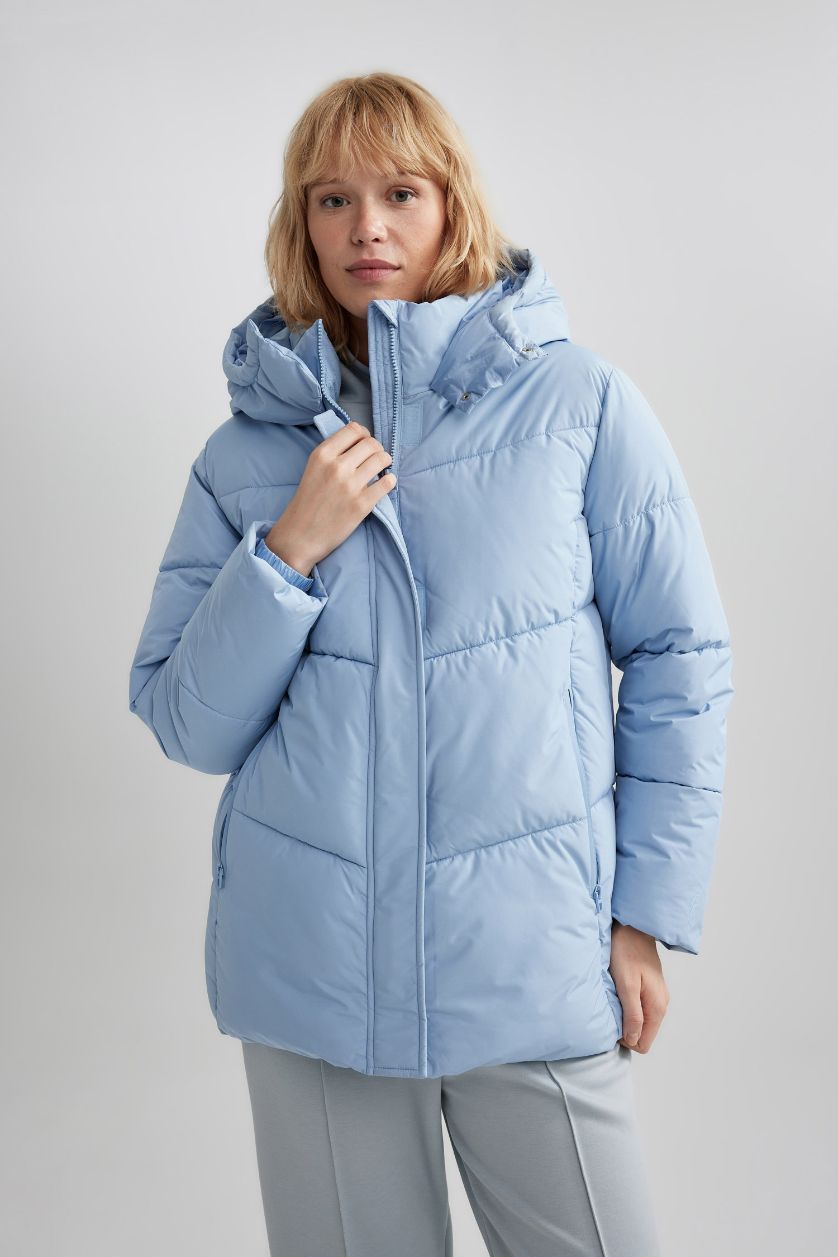 WOMAN Light Blue Zipper Puffer Jacket