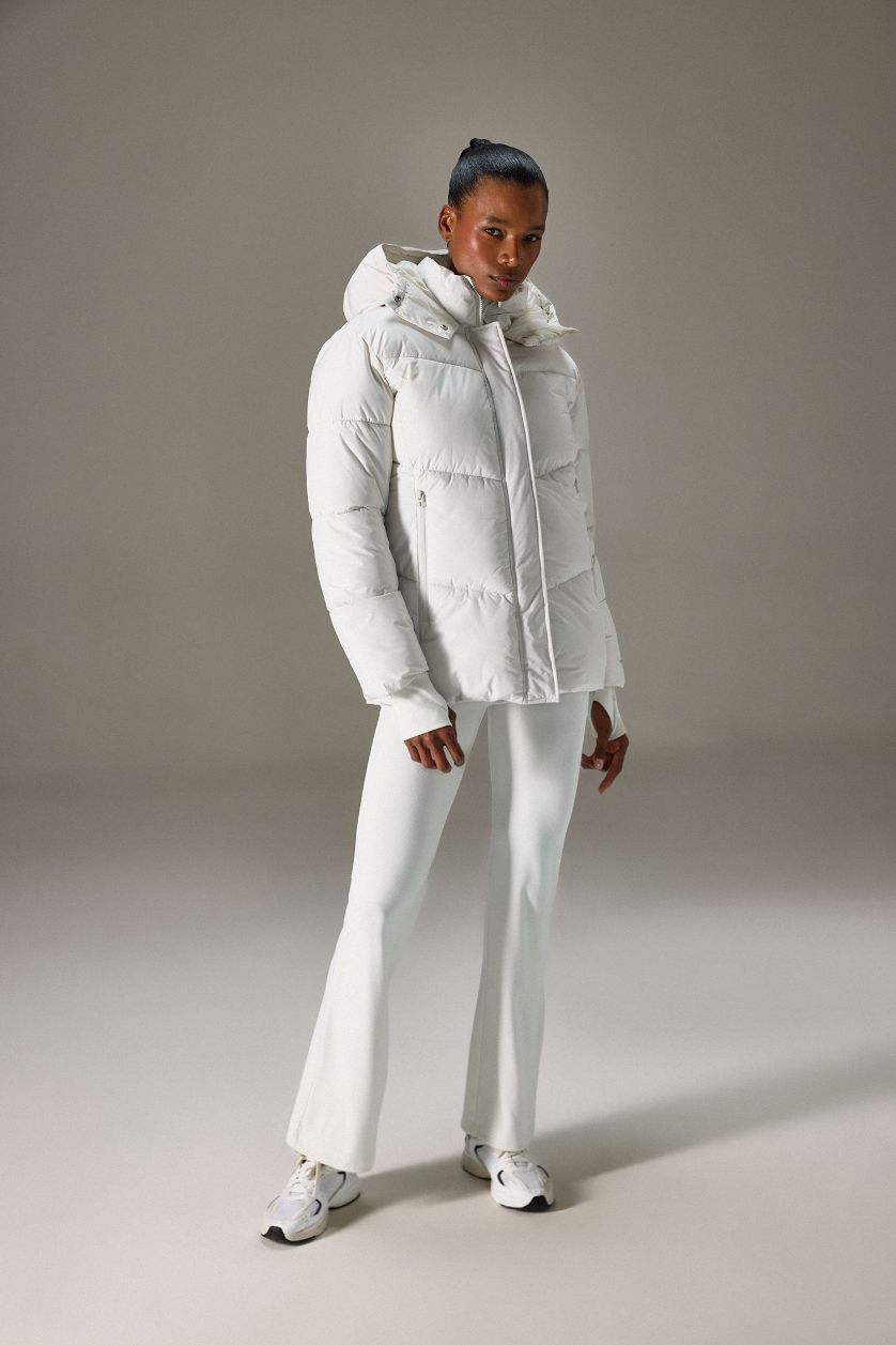 Kadın Taş Su İtici Regular Fit Yarım Polar Astarlı Kapüşonlu Fermuarlı Kışlık Mont