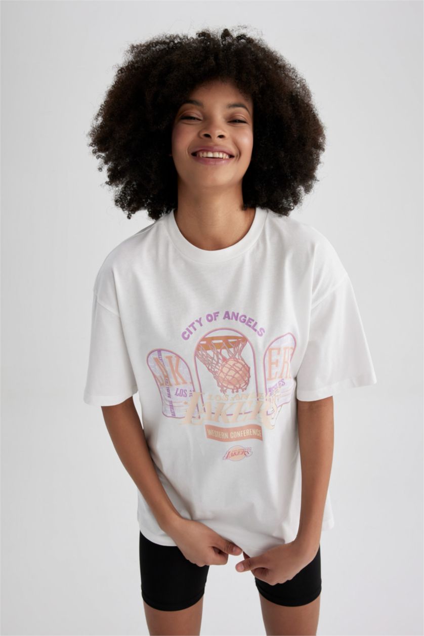 WOMAN Ecru Defacto Fit NBA Los Angeles Lakers Licensed Oversize Fit Sports T-Shirt