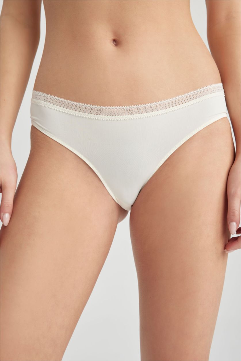 Kadın Ekru Micro Brazilian Külot