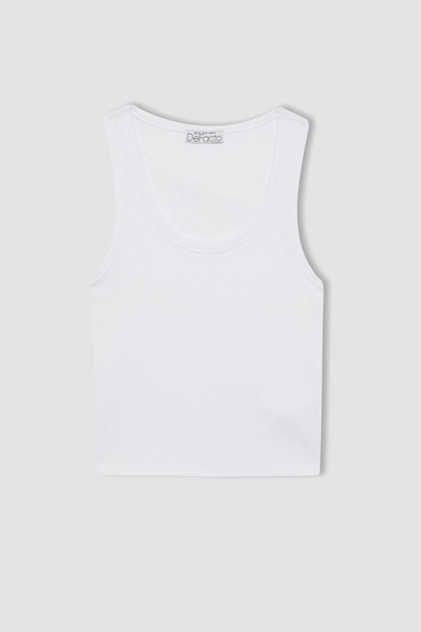 WOMAN White Slim Fit Camisole U Collar Tank Top