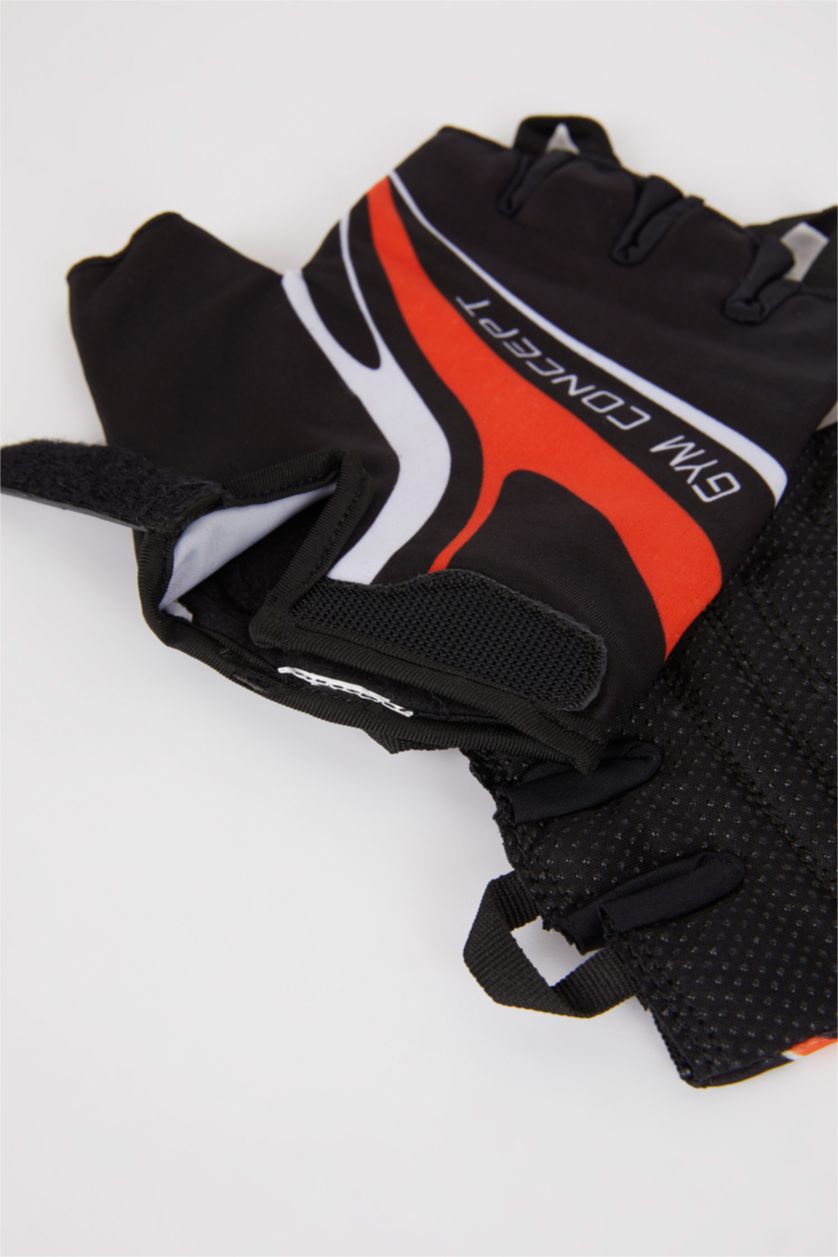 Woman Black Women Slogan Printed Cut Tip Weight Gloves