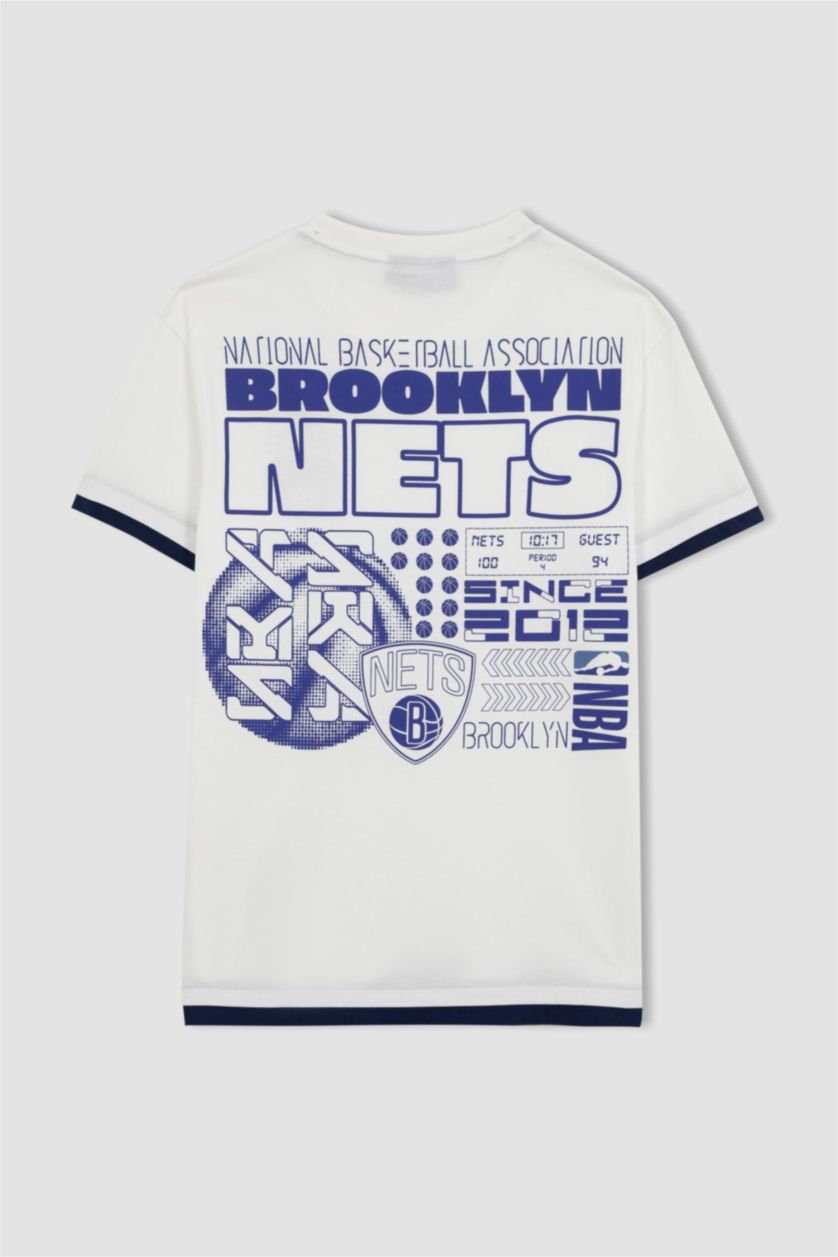 Erkek Ekru DeFactoFit NBA Brooklyn Nets Standart Fit Bisiklet Yaka Kısa Kollu %100 Pamuk Tişört