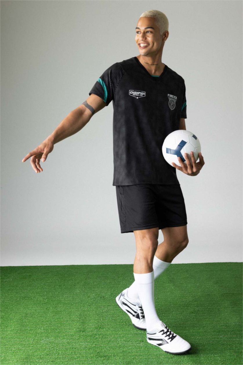 MAN Black DeFactoFit Slim Fit Sports Shorts