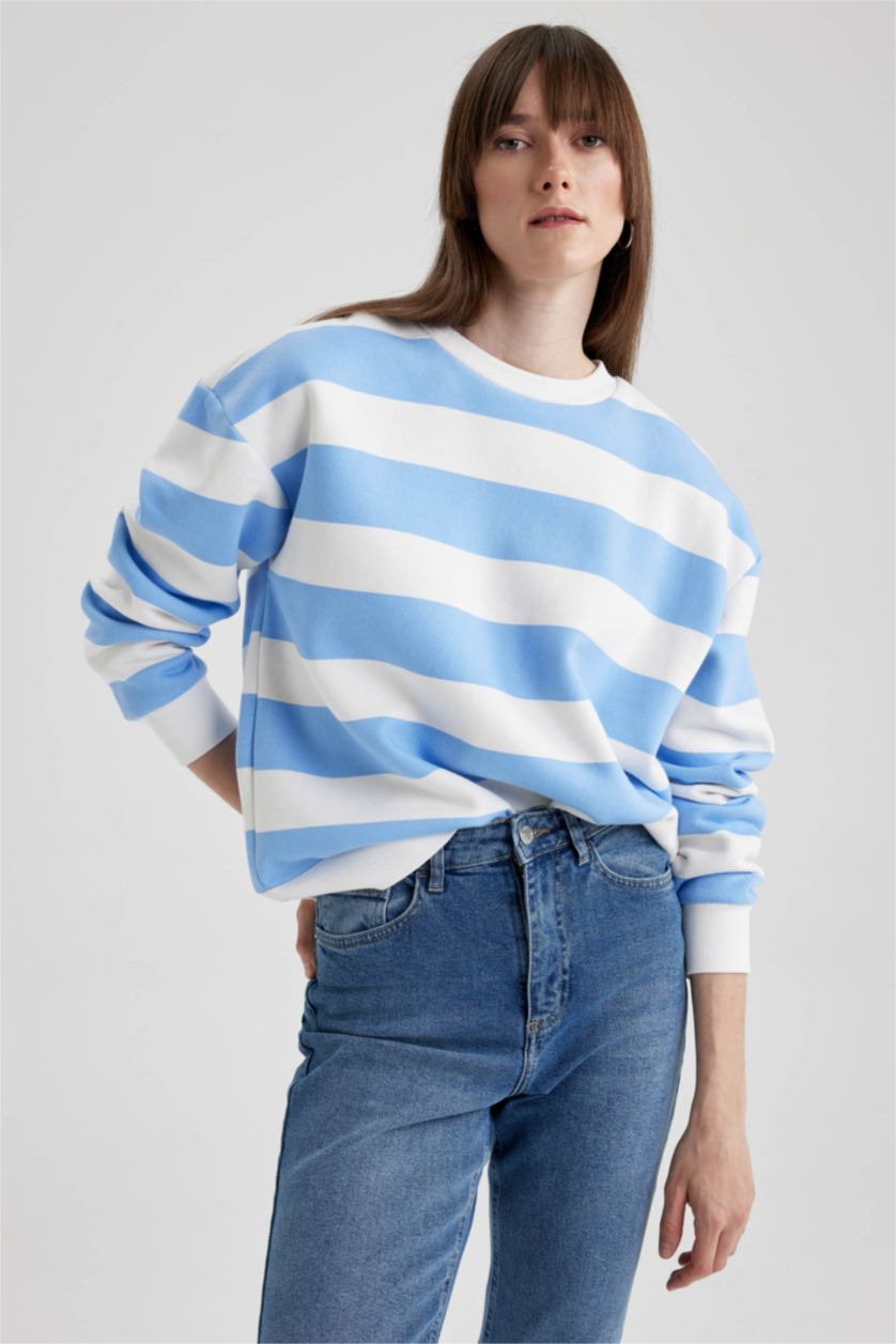 حريمي أزرق Relax Fit Thick Sweatshirt Fabric Sweatshirt