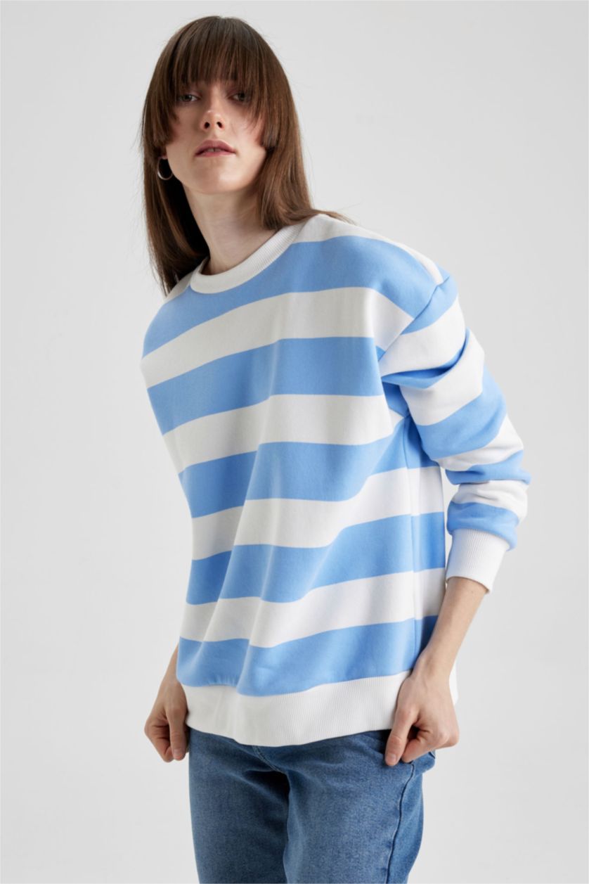 حريمي أزرق Relax Fit Thick Sweatshirt Fabric Sweatshirt