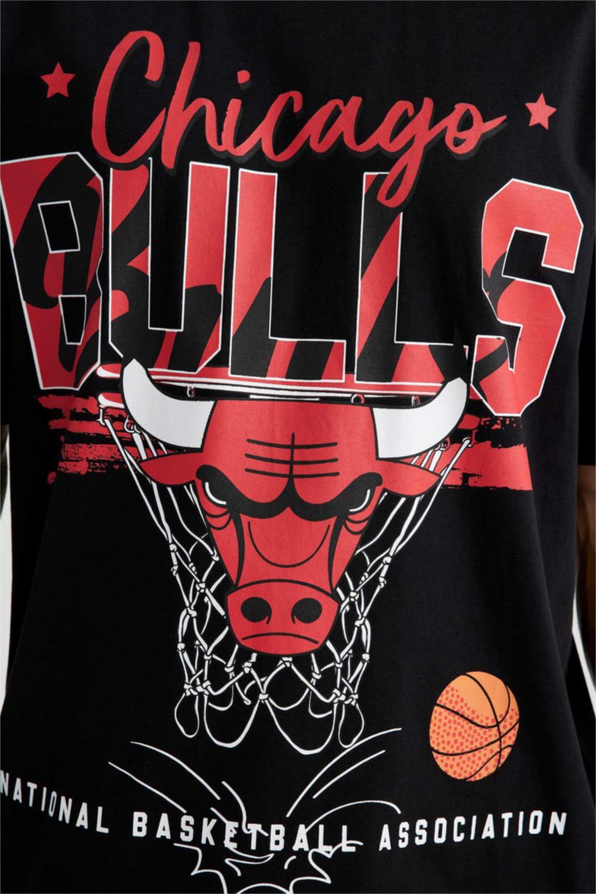 MAN Black Defacto Fit NBA Chicago Bulls Licensed Oversize T-Shirt