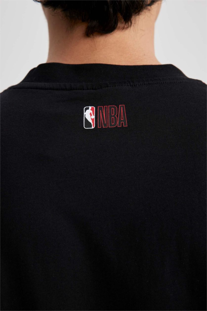MAN Black Defacto Fit NBA Chicago Bulls Licensed Oversize T-Shirt